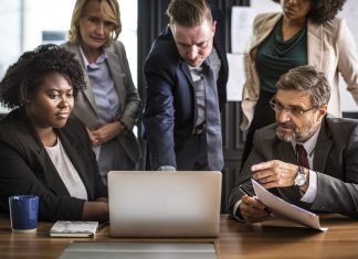 The Role Internal Auditors Play in The Management of a Company The Role Internal Auditors Play in The Management of a Company