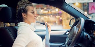 4 Tips To Keep You Safe Whilst Driving