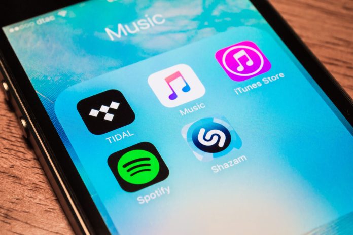 Free MP3 Sites vs. Paid Music Streaming Services
